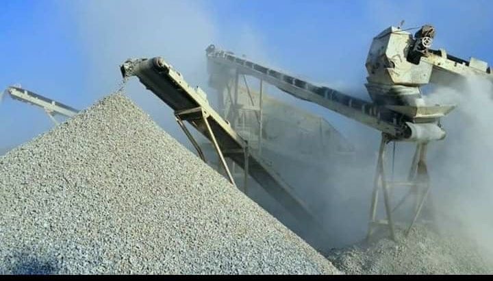 We Deal Stone Crush,bujri Full Dumper Of 900 CF Sargodha and Plants Crush Stone
