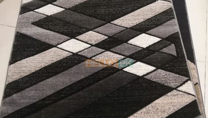 Rugs 3*5 available in wide range.Paintings reasonable range cash on delivery all over Pakistan