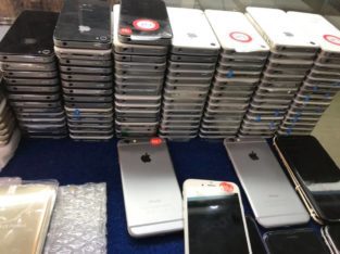 Loot Sale.Iphone 4 – 8gb only Rs 3750.Iphone 4s -16gb only Rs 4850.100% original