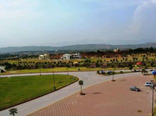 5 Marla Plot.Bahria Enclave.Sector H Beautiful Developed plot