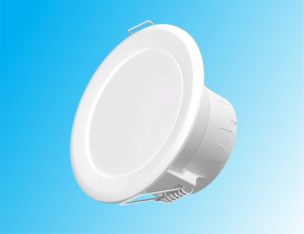 Energy Efficient LED Light 7W (Warm White)