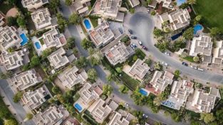 Residential & commercial Properties.Real Estate Investment consultant