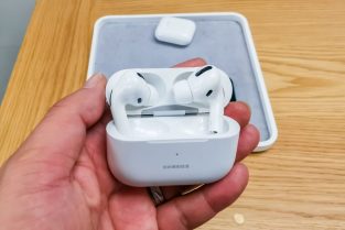 Apple AirPods Pro Price in Pakistan – Buy the Best Noise-Cancelling Earbuds