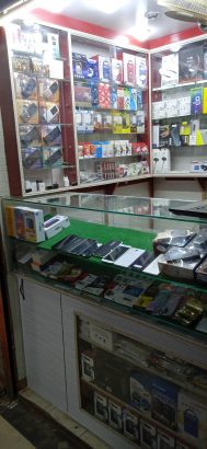 Mobile shop Available for Rent in very Famous and Old Mobile Mall