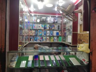Mobile shop Available for Rent in very Famous and Old Mobile Mall