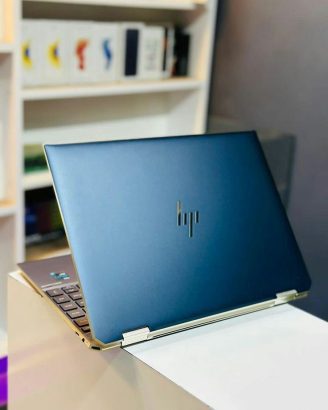 Hp spectre for 1716$