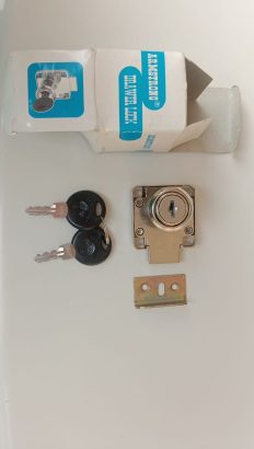 Almaari,Drawer Locks,Brand (Armstrong) Original For sale